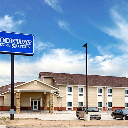 Rodeway Inn & Suites Phillipsburg Bagian luar foto