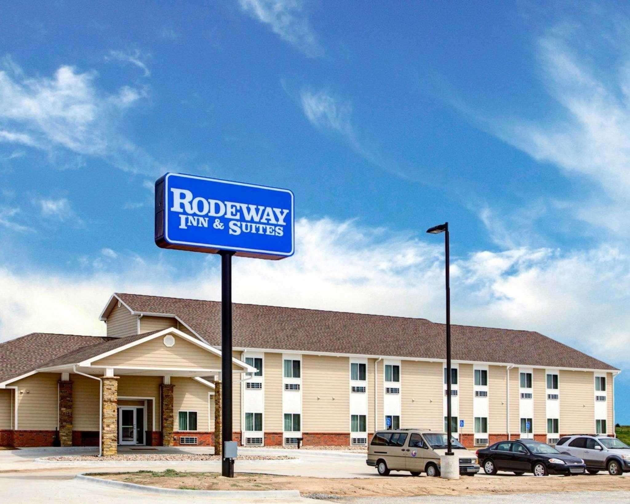 Rodeway Inn & Suites Phillipsburg Bagian luar foto